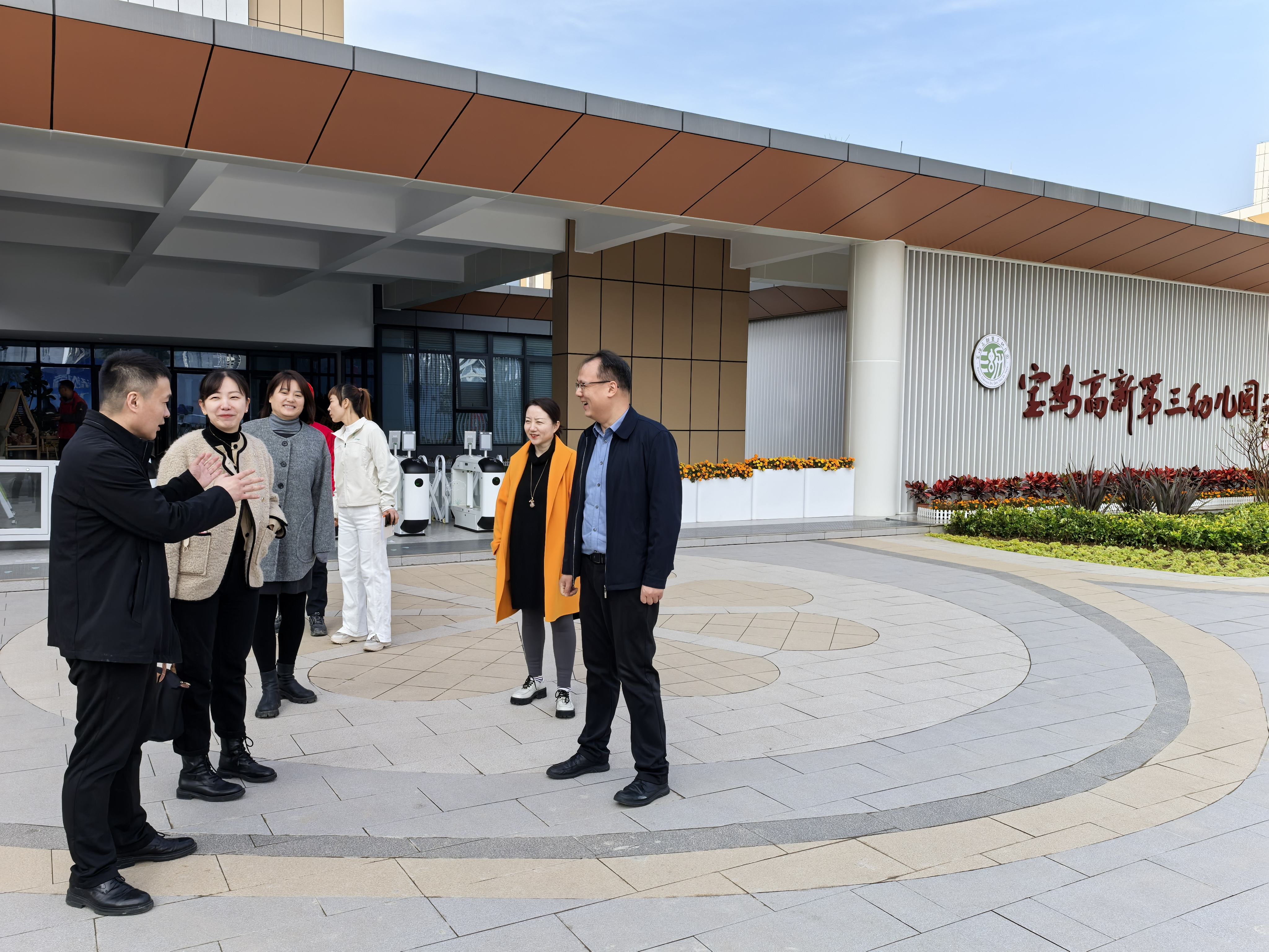 清洁供热进校园 温暖守护伴成长